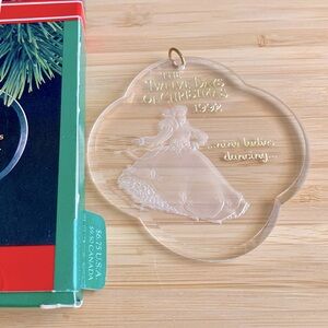 Hallmark Keepsake Ornament * Twelve Days of Christmas * Nine Ladies Dancing